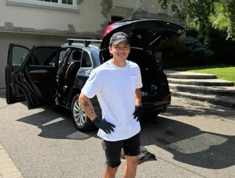 Car Detailing Professional: Panda Hub