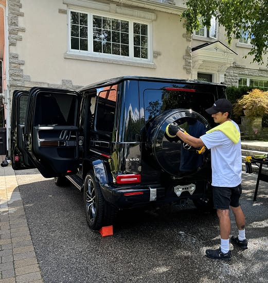picture of a guy cleaning the car in Little Rock