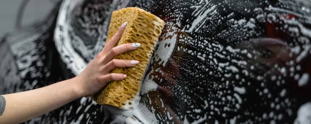 How to Clean Car Windows Without Leaving Streaks [2025 Guide]